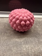 Różowa okrągła świeczka 