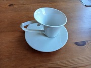 Filiżanka biała oryginalny design plus 2 spodeczki