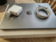 Sztos! MacBook Pro 14 M3, 8 GB, 512 GB, bateria 97%, ubezpieczenie do 2028