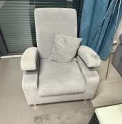 Sprzedam 2 fotele wypoczynkowe