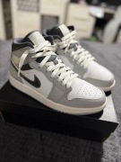 Nike Air Jordan 1 Mid Light Smoke Grey Anthracite