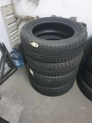 Opony wielosezonowe Vredestein 215/60/R17