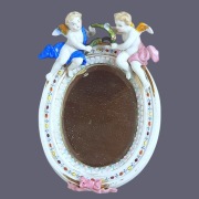 Lusterko figuralne Putta XIX Turyngia 