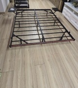 Stelaż metalowy , łuzko typu lewitujące ,LED,4x usb 