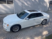 Śliczny Chrysler 300 3,6 V6, 292KM 