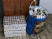 około 2000 pudełek zapałek