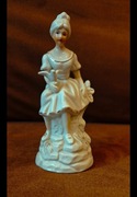 Przepiękna porcelanowa figurka kobieta z gołębiem na ręce, ozdoba vintage