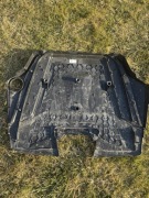 Porsche cayenne Gts 9y0 osłona silnika