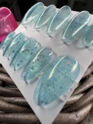 Press on nails, sztuczne paznokcie ręczne wykonany