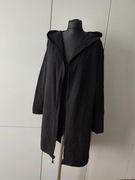 Długi czarny kardigan. Rozmiar uniwersalny, stan idealny.