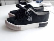 Czarne trampki rozmiar 39 - jak nowe