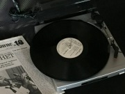 Universum - SONY PS-J20 !