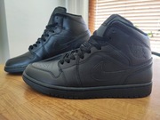 Nike Air Jordan 1 Mid Black 
