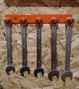 UCHWYT NA KLUCZE PŁASKIE, min klucz 12mm, 5 miejsc