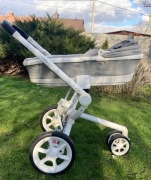 Szary wózek Quinny Moodd 2w1