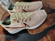 Buty sportowe do biegania firmy Nike model Air Zoom Pegasus 