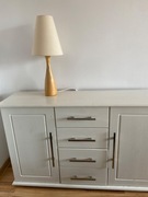 Szafa I komoda skandynawska.