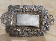 Piękna patera stara sygnowana pod spodem 