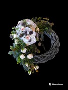 Wianek stroik kompozycja na grób cmentarz 