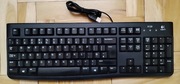 Czarna klawiatura membranowa Logitech K120 z bardzo czytelnymi klawiszami.