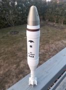 Replika. Granat oświetlający S-LM60 do moździerza LMP-2017 oraz LM60 