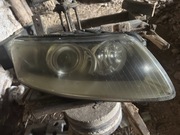 Lampa Prawa Przód Xenon Audi A6 C6