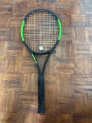 Rakieta tenisowa Wilson Blade 104 – czarno-zielona