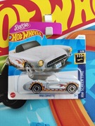 Resorak Hot Wheels 1956 Corvette - HTB37 - HW Screen Time - Barbie Mattel