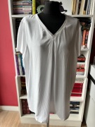 Biała bluzka z plisami