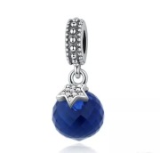 Pandora Charm Moments zawieszka gwiazdy księżyc noc fasetka szkło blue