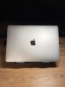 MacBook Pro 13” 2020 16 GB RAM 512 GB SSD 4x Thunderbolt Touch Bar