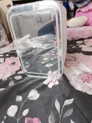 MINI LODÓWKA PRZENOŚNA 4 LITROW 12V 230V OŚWIETLENIE LUSTRA LED