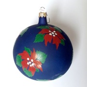 Szklana bombka choinkowa z lat 80-90-tych XX wieku