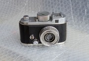 Rzadki niemiecki aparat fotograficzny "Robot IIa"