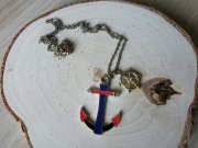 Naszyjnik w stylu marynarskim Avon kotwica ster 