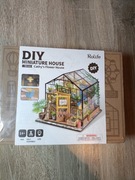 DIY domek szklarnia ogrod kwiatowy z ledami