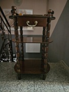 Stylowa etażerka 