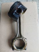 Korbowód tłok m16a vvt Suzuki swift 1.6  sport 125 km