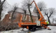 Usługi podnośnikiem koszowym