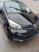 Toyota Yaris 3 iii maska pokrywa silnika 