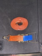 Pasy transportowe z napinaczem.