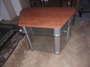 Stolik pod telewizor