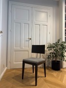 Komplet 4 Krzeseł FAMEG - ponadczasowa jakość i elegancja!