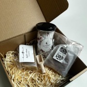 Zestaw naturalnych kosmetyków do kąpieli  (sól, mydło sodowe , herbata) 