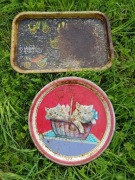 Stare metalowe tace retro/vintage z prl-u 