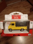 Samochód metalowy żuk w oryginalnym opakowaniu stan nowy