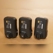 Zestaw radiowyzwalaczy PIXEL KING dla Minolta lub Sony + GRATIS