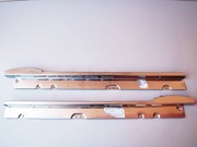 PANEL PRZEDNI (boczne listwy mocujące lewa/prawa) 