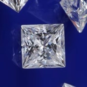 DiamentMoissanit Księżniczka8mmx8mm-3CT VVS1-D