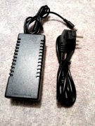 Zasilacz impulsowy LED 24V wtyk DC 5.5x2.5 / 2.1 mm kabel sieciowy 230V